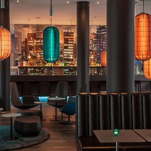 Otel One Hauptbahnhof, Düsseldorf