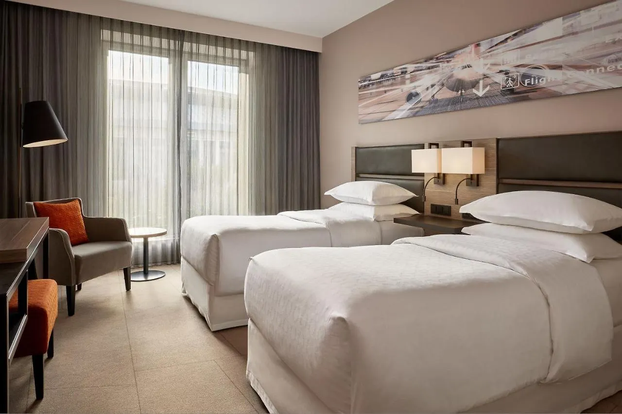 Sheraton Duesseldorf Airport Hotel Dusseldorf