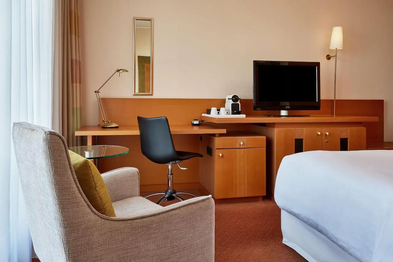Sheraton Duesseldorf Airport Hotel 4*, Dusseldorf Germany