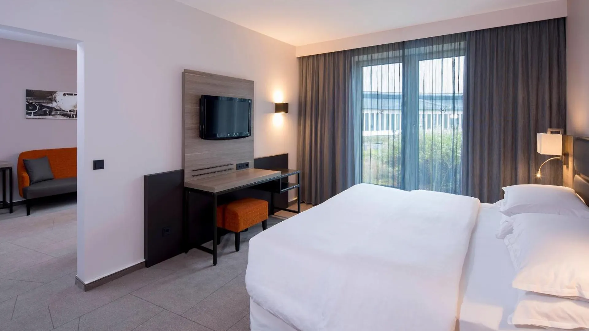 ****  Sheraton Duesseldorf Airport Hotel Germany