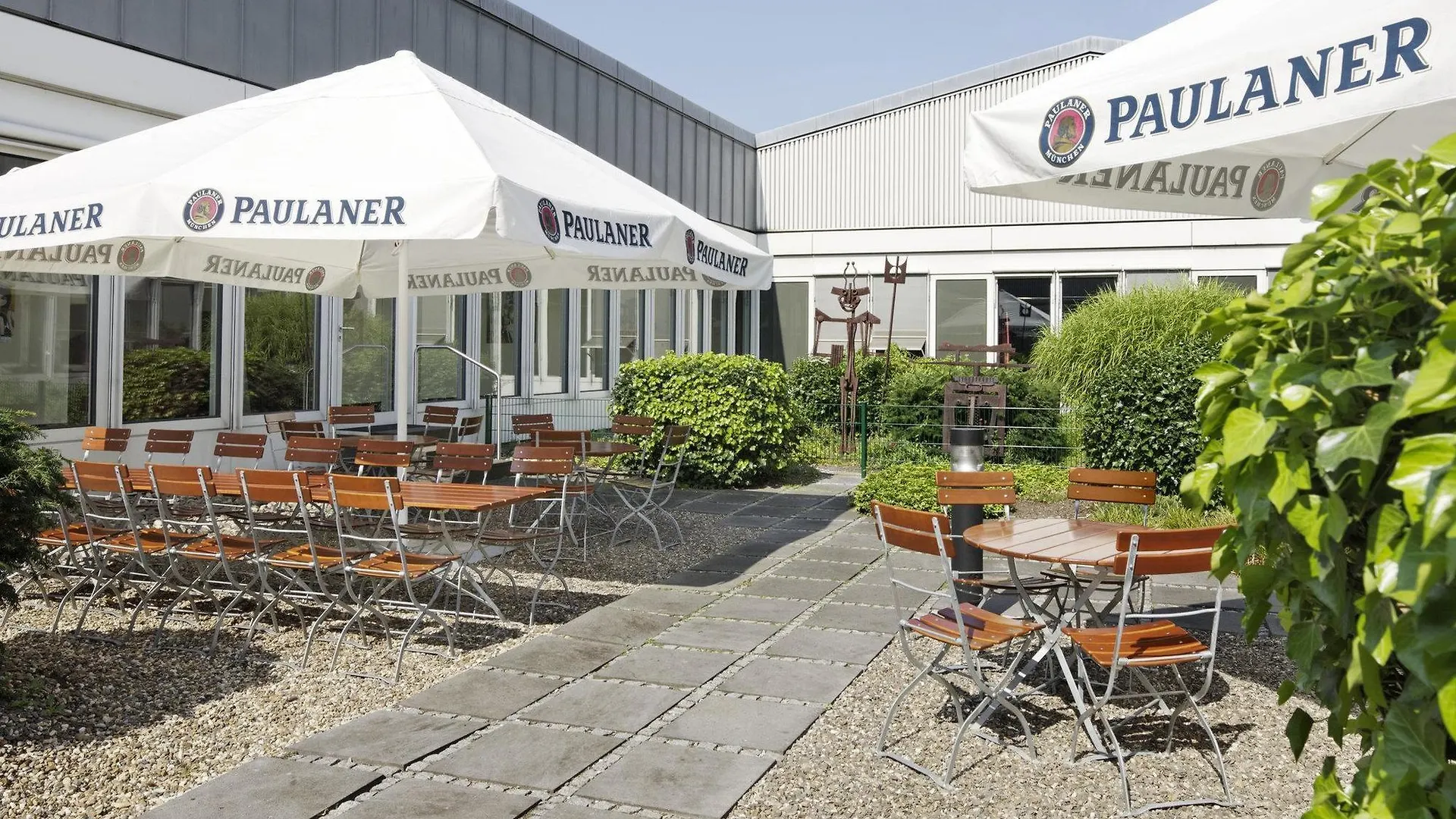 Sheraton Duesseldorf Airport Hotel 4*, Dusseldorf