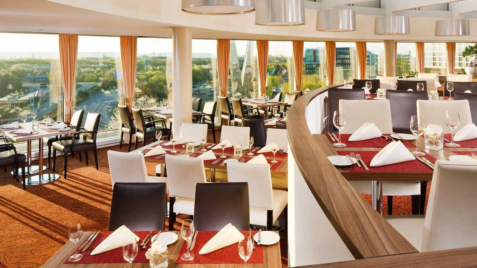 Sheraton Duesseldorf Airport Hotel