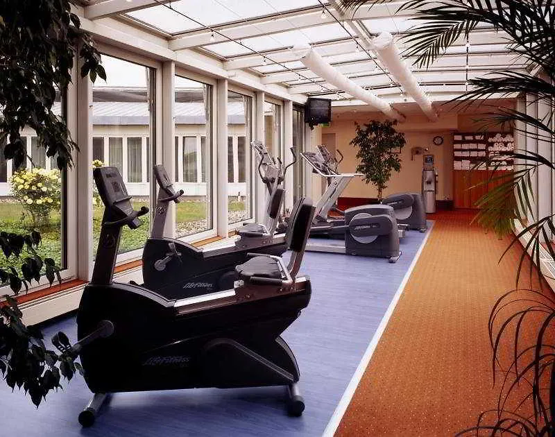 Sheraton Duesseldorf Airport Hotel 4*, Dusseldorf Germany